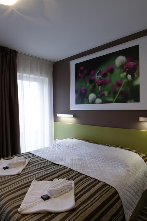 Hotel Air Holic Экстерьер фото